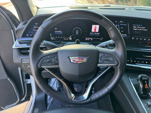 Used 2023 Cadillac Escalade ESV Sport w/ Touring Package image 28