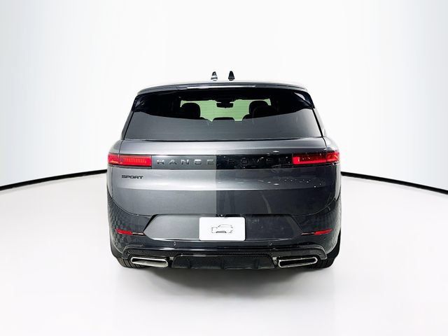 New 2026 Land Rover Range Rover Sport Dynamic SE AWD/4WD image 6