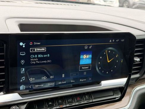 Used 2023 Chevrolet Silverado 1500 LT image 4