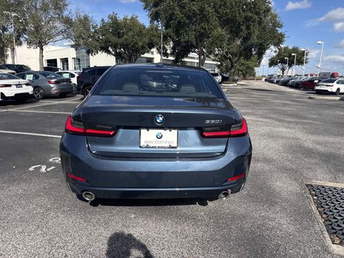 Certified 2025 BMW 330i Sedan image 5