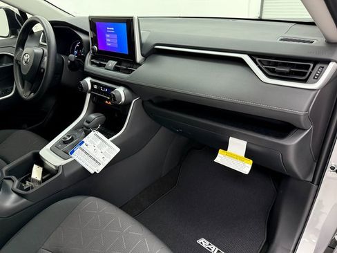 New 2025 Toyota RAV4 XLE w/ Convenience Package image 9