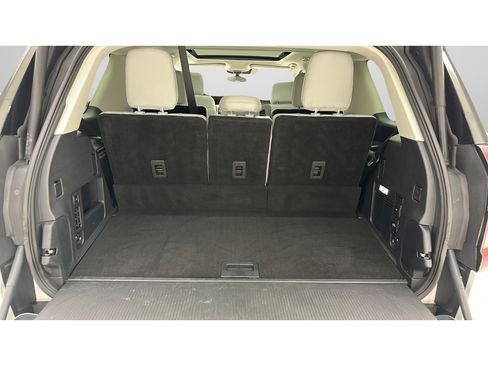 Used 2025 Ford Expedition Platinum AWD/4WD image 25