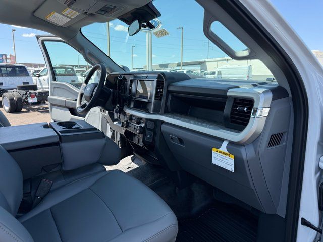 New 2026 Ford F250 XL w/ XL Chrome Package RWD image 23