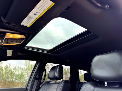 Used 2018 Jeep Grand Cherokee Limited image 14