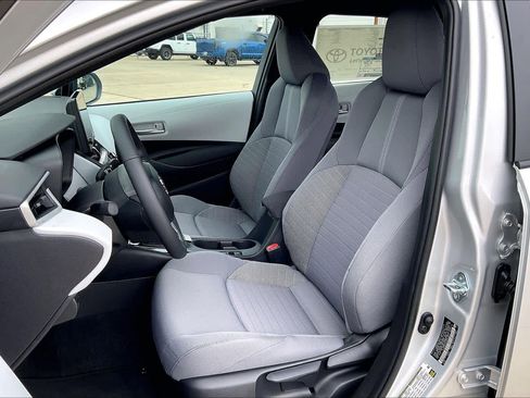 New 2026 Toyota Corolla SE FWD image 9