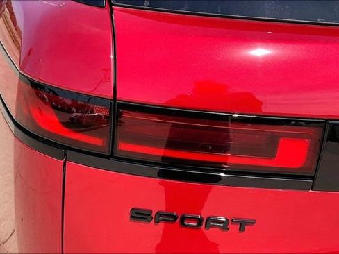Used 2023 Land Rover Range Rover Sport SE Dynamic AWD/4WD image 32