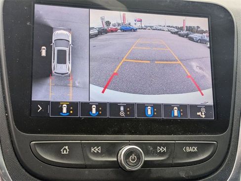 Used 2019 Chevrolet Equinox Premier image 22