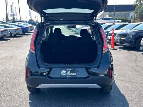 Certified 2024 Kia Soul LX w/ Option Group 015 FWD image 8