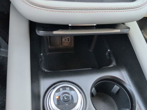 Used 2025 Ford Explorer Active w/ Active Comfort Package image 20