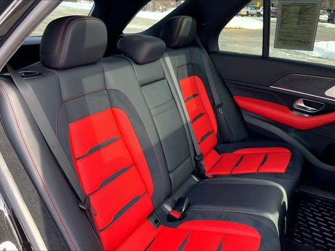 Certified 2025 Mercedes-Benz GLE 53 AMG 4MATIC image 20