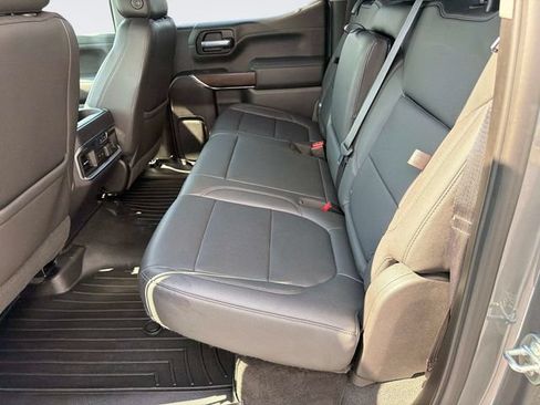 Used 2021 GMC Sierra 1500 SLT w/ SLT Premium Plus Package AWD/4WD image 16
