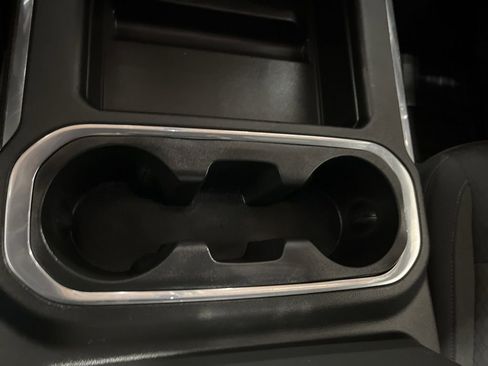 Used 2021 Chevrolet Silverado 1500 LT Trail Boss w/ Convenience Package II image 19