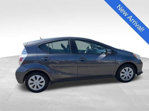 Used 2012 Toyota Prius C Three FWD image 8