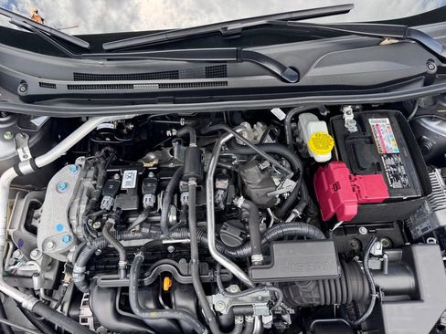 Used 2023 Nissan Sentra SR w/ SR Premium Package FWD image 34