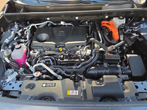 Certified 2024 Toyota RAV4 XSE AWD/4WD image 31