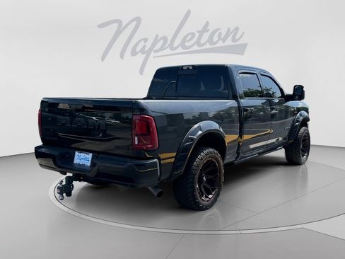 Used 2025 RAM 2500 Laramie AWD/4WD image 8