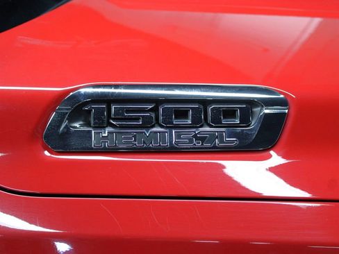 Used 2019 RAM 1500 Big Horn image 38