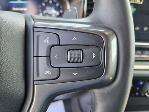 Used 2025 Chevrolet Silverado 1500 ZR2 w/ Technology Package image 17