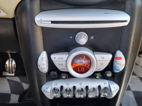 Used 2009 MINI Cooper John Cooper Works FWD image 31