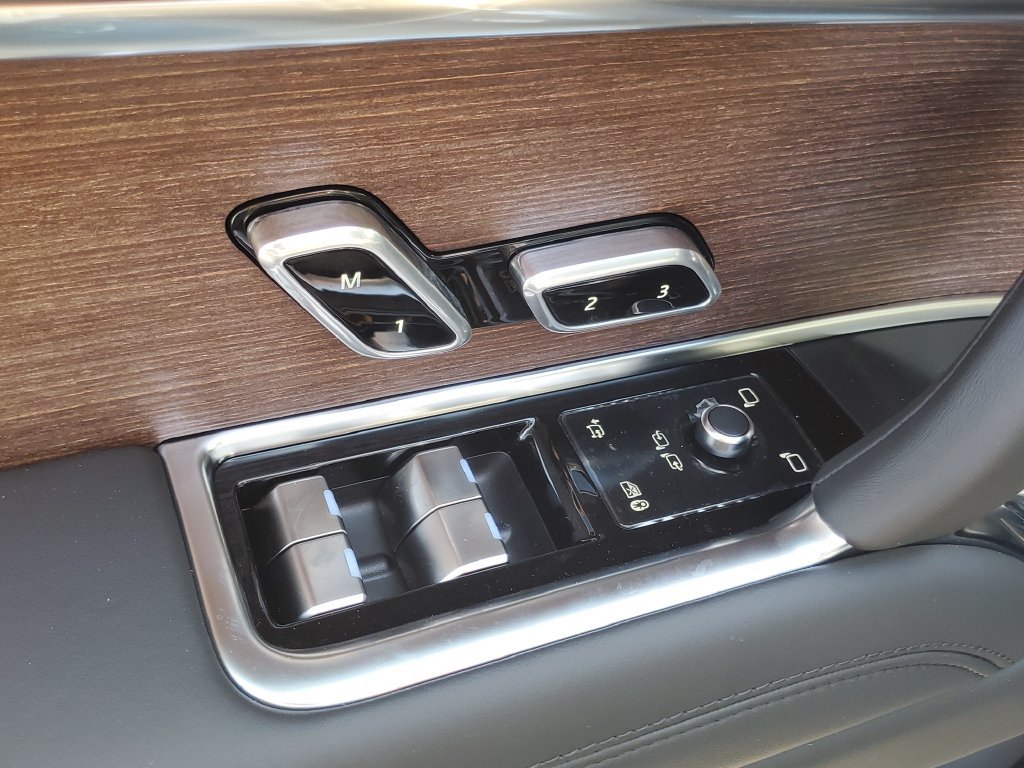 New 2026 Land Rover Range Rover SE AWD/4WD image 9