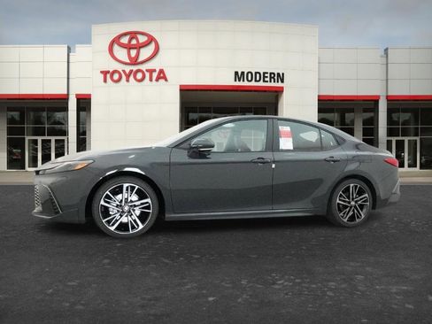 New 2026 Toyota Camry XSE FWD image 19