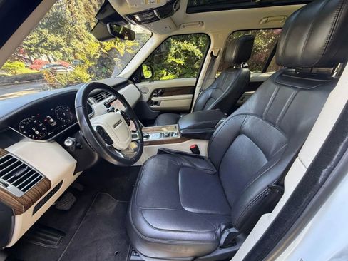 Used 2018 Land Rover Range Rover HSE AWD/4WD image 9