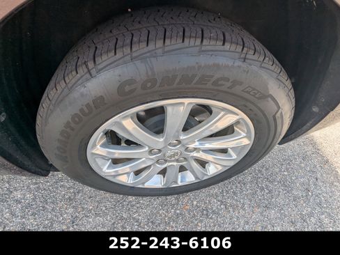Used 2020 Buick Envision Essence FWD image 9