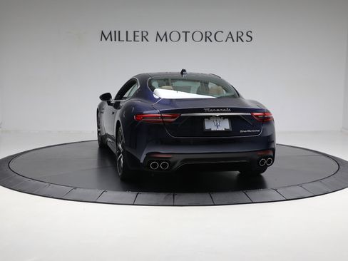 Certified 2024 Maserati GranTurismo Modena image 9