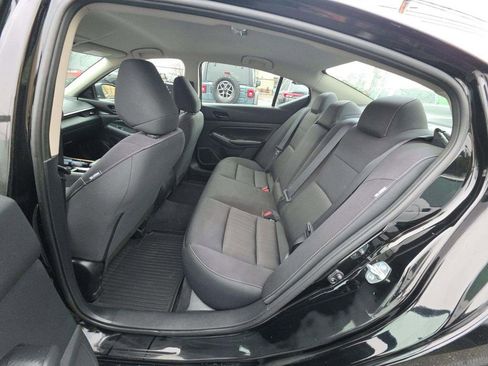 Used 2025 Nissan Altima 2.5 S image 7