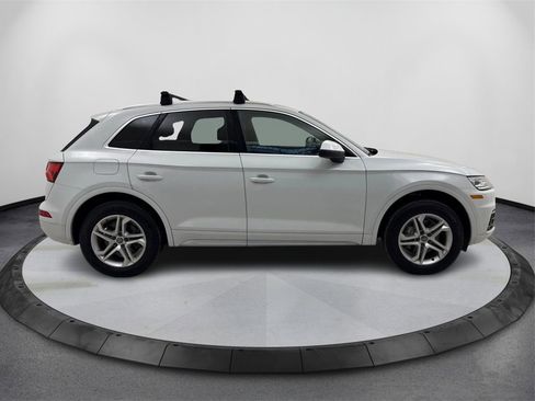 Used 2019 Audi Q5 2.0T Premium w/ Convenience Package image 4