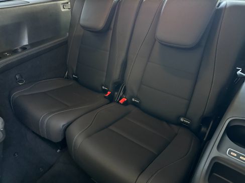 Certified 2026 Mercedes-Benz GLS 450 4MATIC image 14