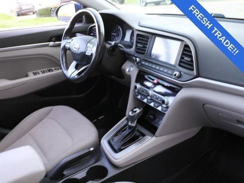 Used 2020 Hyundai Elantra Value Edition w/ Cargo Package (C1) FWD image 11