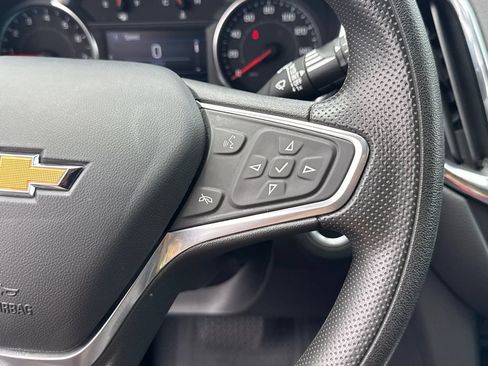Used 2023 Chevrolet Equinox LT w/ LPO, Floor Liner Package FWD image 27
