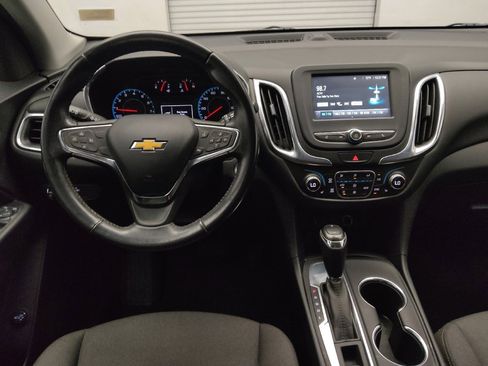 Used 2018 Chevrolet Equinox LT FWD image 22