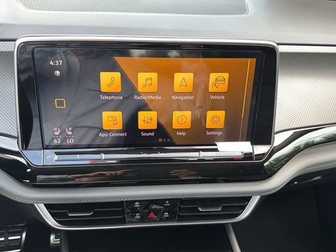 New 2026 Volkswagen Atlas Peak Edition AWD/4WD image 18
