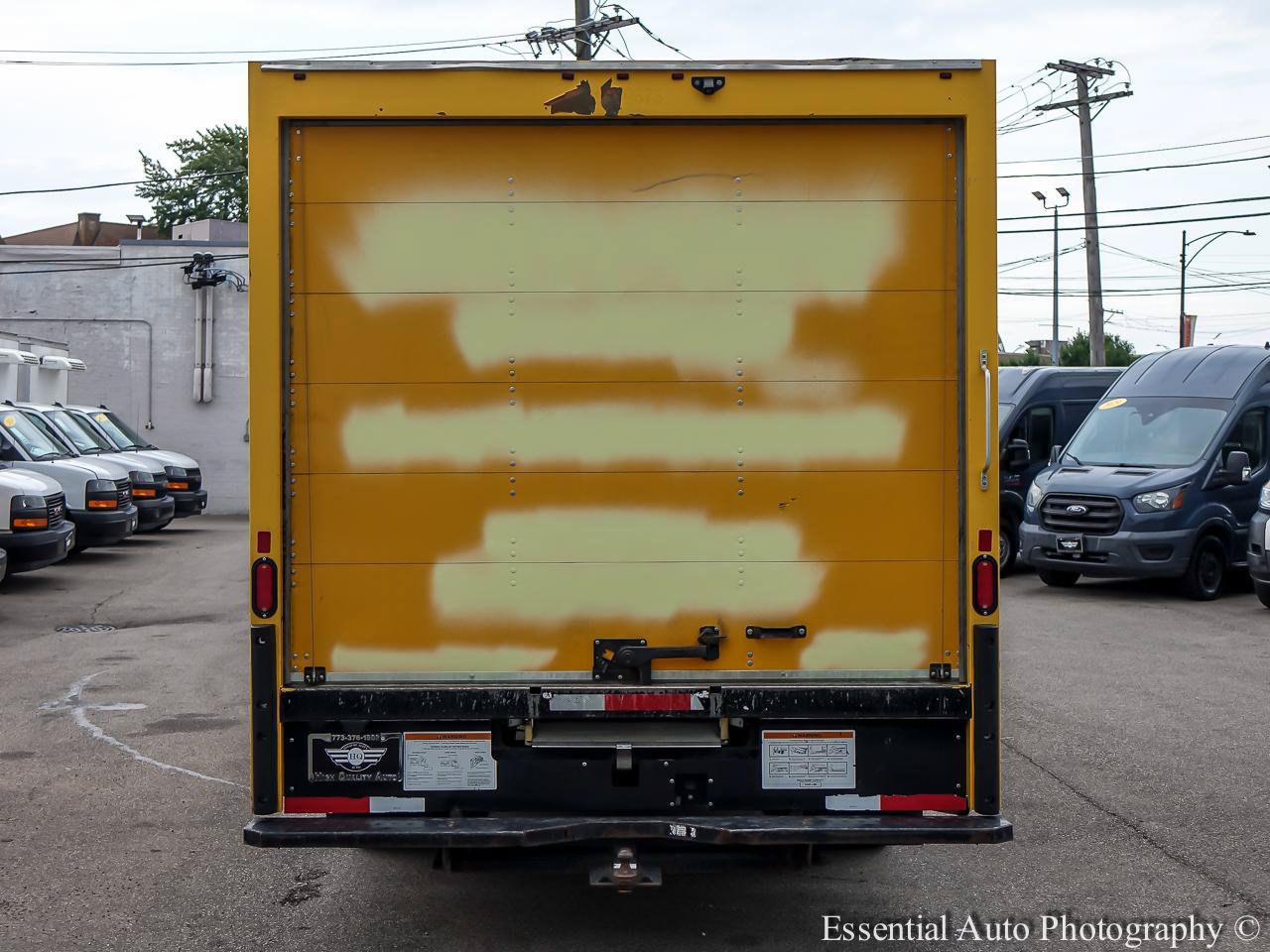 Used 2021 GMC Savana 3500 Extended w/ Power Convenience Package RWD image 5