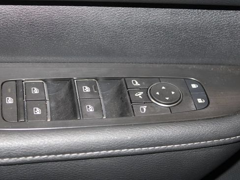 Used 2025 Nissan Armada PRO-4X AWD/4WD image 45