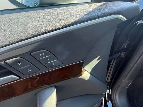 Used 2019 Audi A4 2.0T Premium w/ Convenience Package image 9