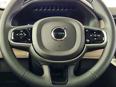 Used 2027 Volvo XC90 B6 Plus AWD/4WD image 25