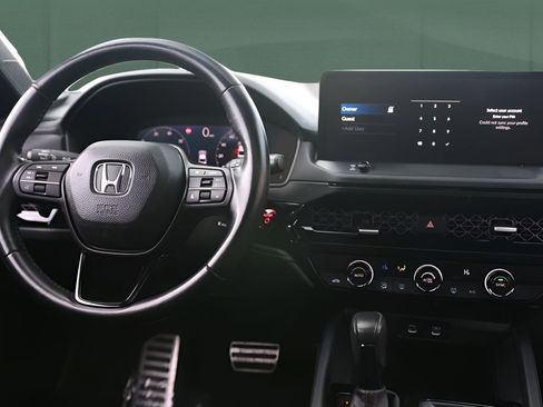 Used 2024 Honda Accord Sport image 35