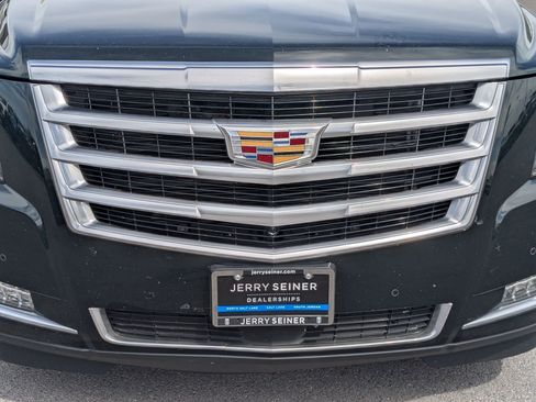 Certified 2016 Cadillac Escalade ESV Premium AWD/4WD image 10