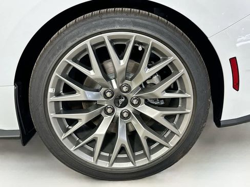 New 2025 Ford Mustang Premium image 7