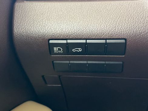 Used 2019 Lexus RX 350L FWD image 32
