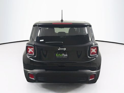 Used 2021 Jeep Renegade Sport FWD image 7
