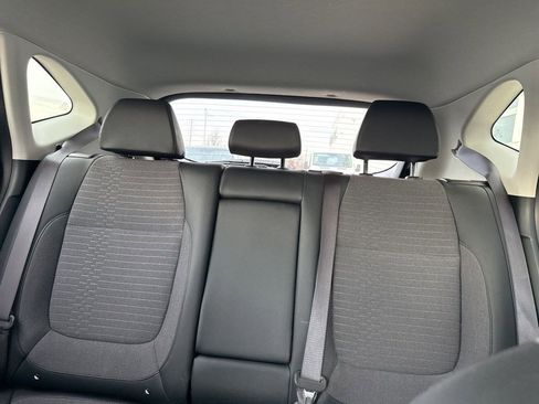 Used 2023 Kia Seltos S w/ Navigation Package image 8