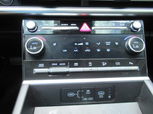 Used 2024 Hyundai Santa Fe XRT AWD/4WD image 28