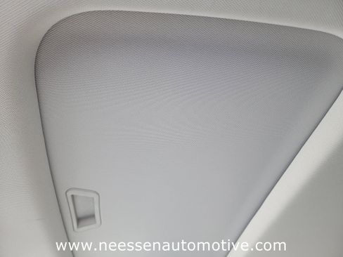 Used 2025 Chevrolet Trax ACTIV w/ Sunroof Package image 28