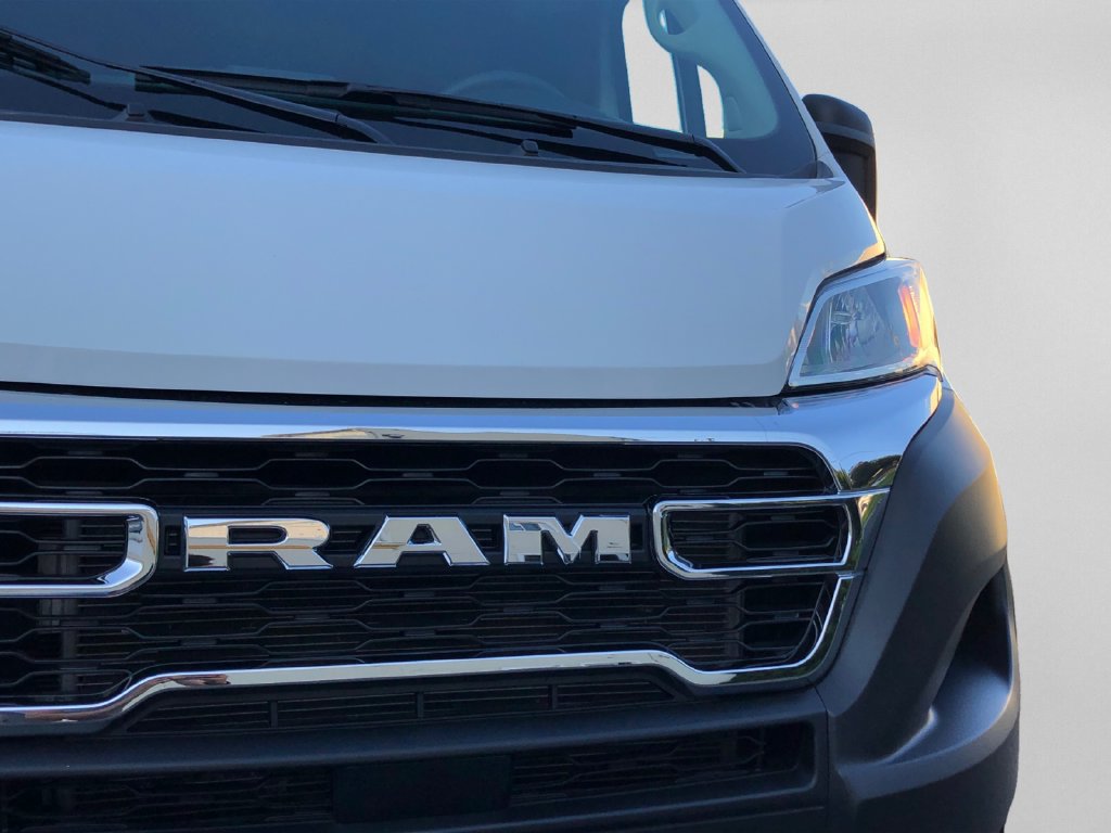 Used 2025 RAM ProMaster 2500 w/ U-Haul Equipment Group FWD image 32