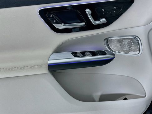 Certified 2026 Mercedes-Benz GLC 300 4MATIC image 19