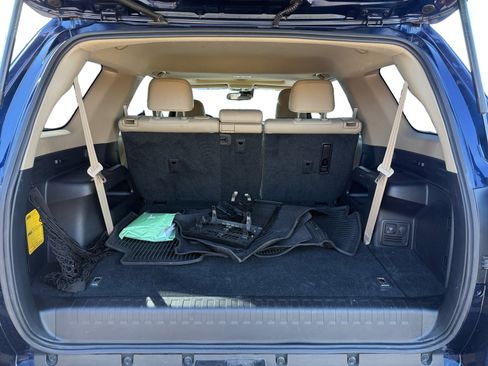 Used 2022 Toyota 4Runner SR5 Premium w/ Moonroof Package image 17